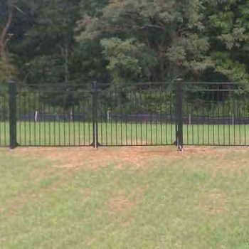 aluminum-yard-fence