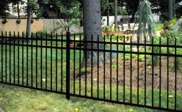 Aluminum fencing